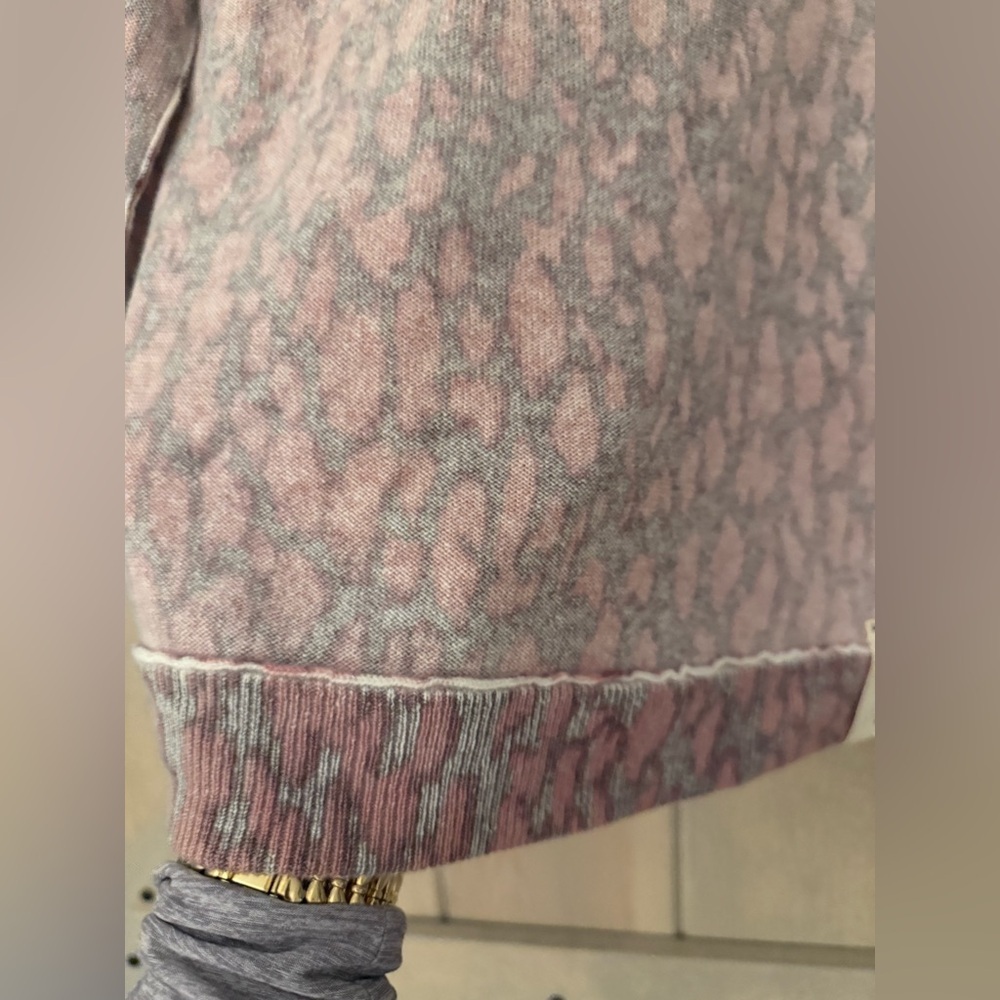 NWT We The Free Animal Style Cashmere Sweater - Picture 6 of 9